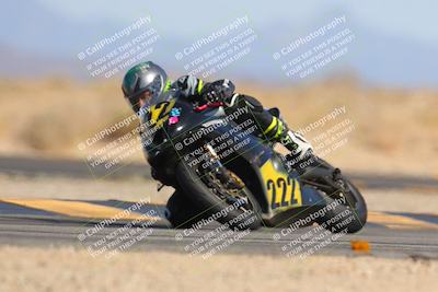 media/Mar-22-2025-CVMA (Sat) [[462c0ffedb]]/Race 13-Amateur Supersport Middleweight/